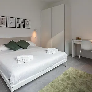 le-suites-moderne.it-lombardy.com/